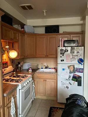 Rented by Blue Egg Realty Corp | media 30