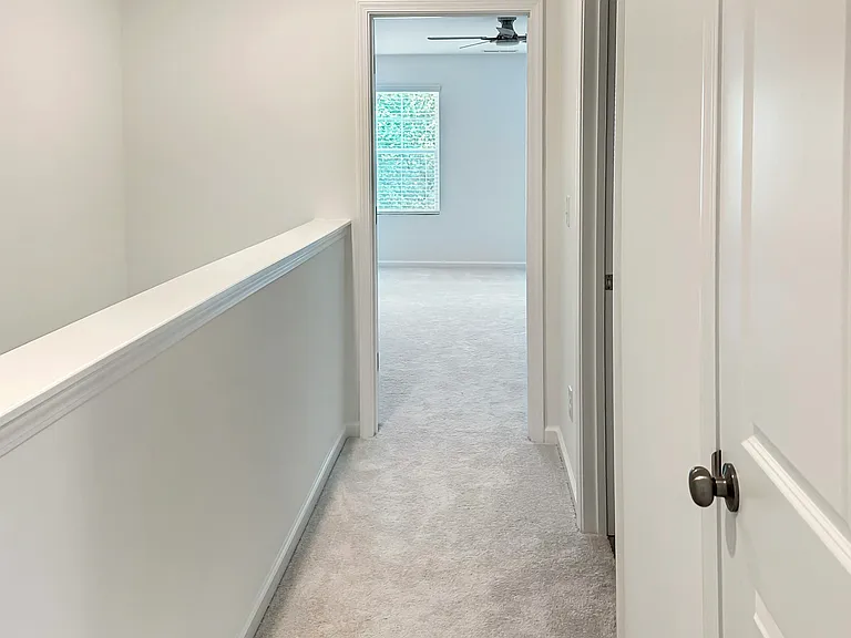 515 Fran Dr — Photo 11