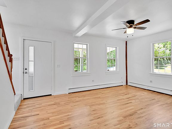 5th image of 25 Beecher Street