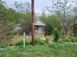 204 Cemetery Rd, Mexia, TX 76667