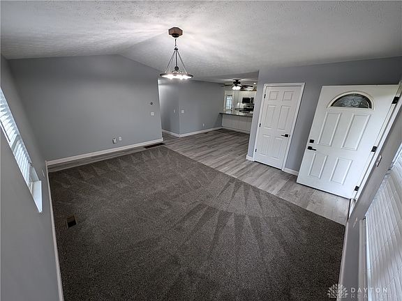 3rd image of 3283 Claydor Dr