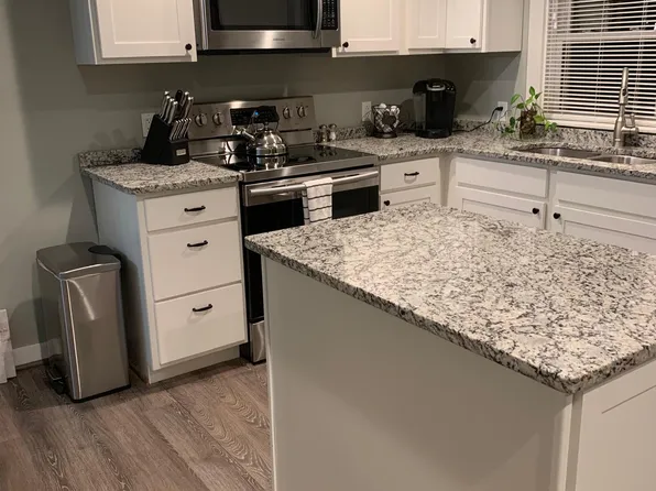 175 Brown Ln, Erwin, TN 37650