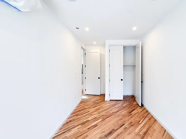 2097 Fulton St #1 — Photo 10