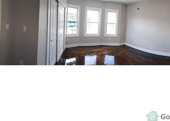 3rd image of 176 Benziger Ave #1