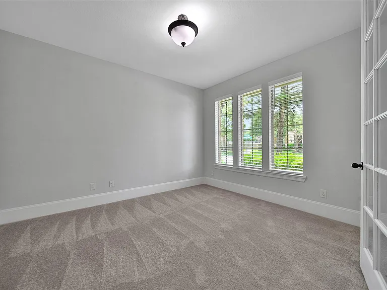 17506 Mineral Bluff Ln — Photo 12