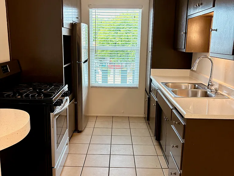 4165 Monroe Ave #4 — Photo 8