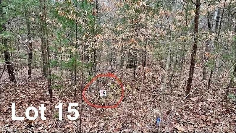 1st image of 15 Woods Haven Ln #15