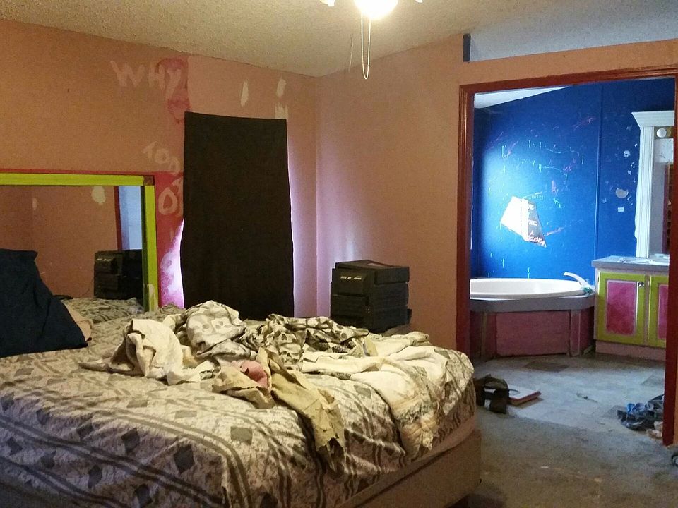 2nd image of 227 Jeffrey Dr