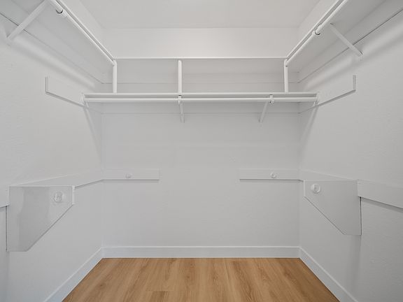 2nd image of 217 W Carroll Ave #1