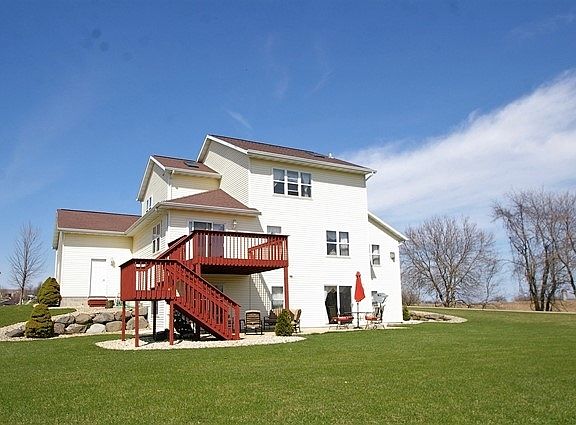 2nd image of 308 E Northlawn Dr