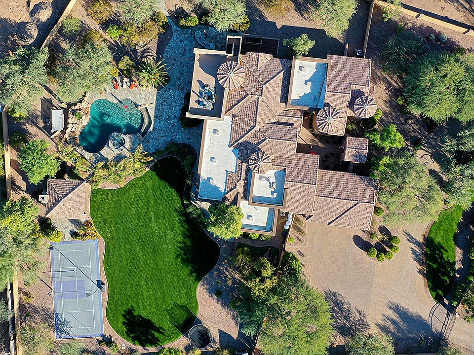 1st image of 3232 E Stanford Dr