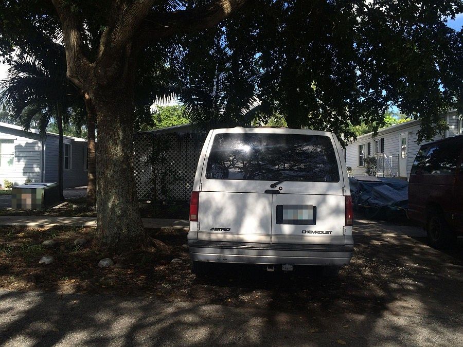 1st image of 3011 SW 51st St