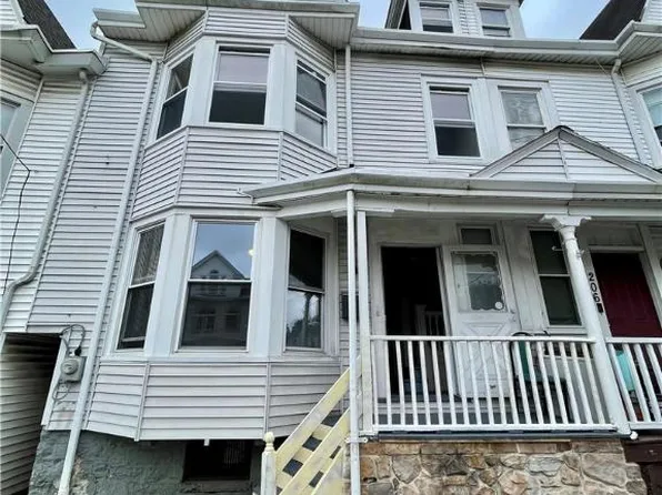 204 S 12th St, Easton, PA 18042