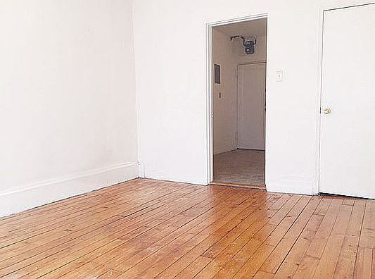 2nd image of 231 W 19th St APT 15