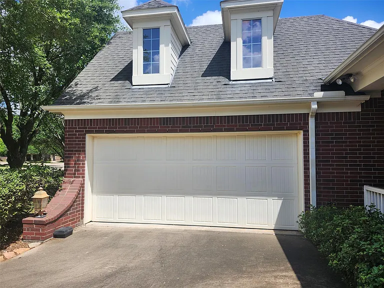 4627 Lake Knoll Ct — Photo 14