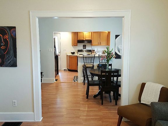 3rd image of 2414 Wilmer St