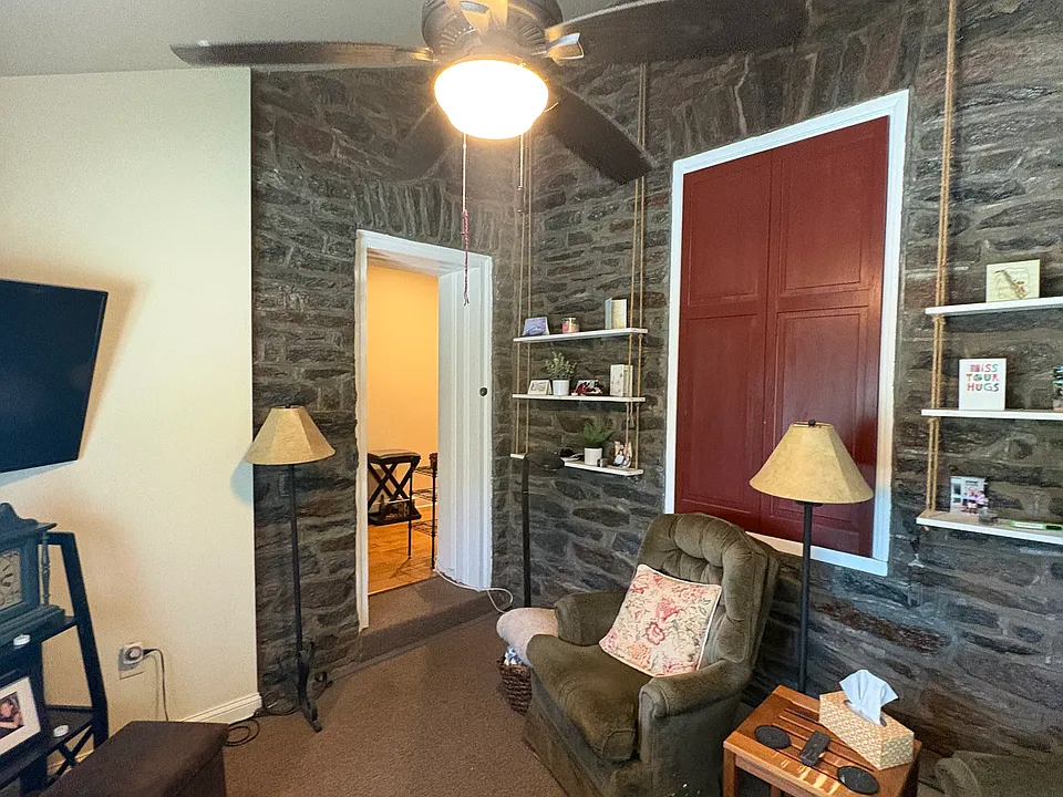 266 Shelmire St #2