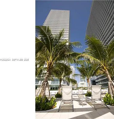 79 SW 12th St #1605 — Photo 18