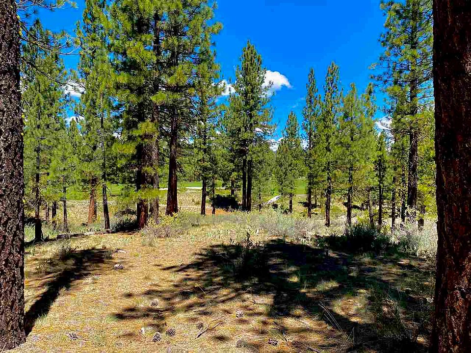 1st image of 376 Village Trl