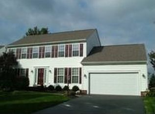 1275 Fareharm Dr, New Albany, OH 43054