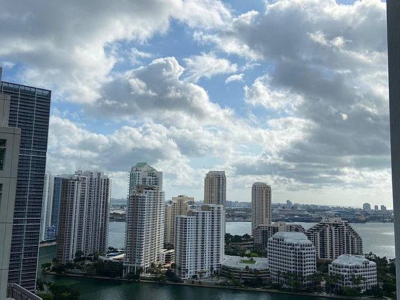 2nd image of 950 Brickell Bay Dr APT 3002