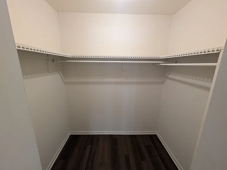 Walk in closet Walk in closet