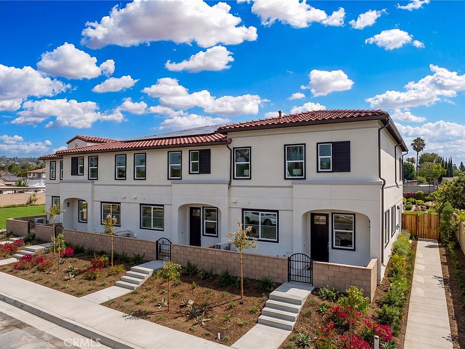 1st image of 248 W Citrus Row