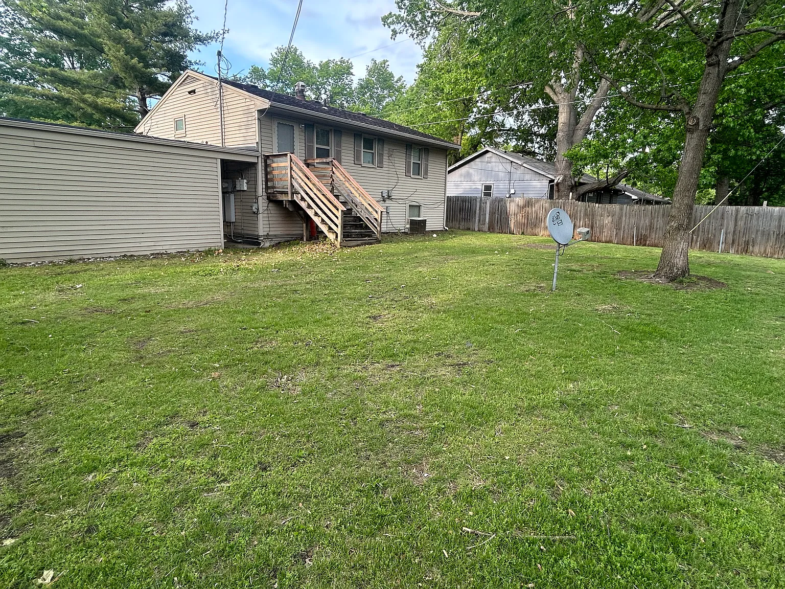 2 bed, $1,150 — Photo 2