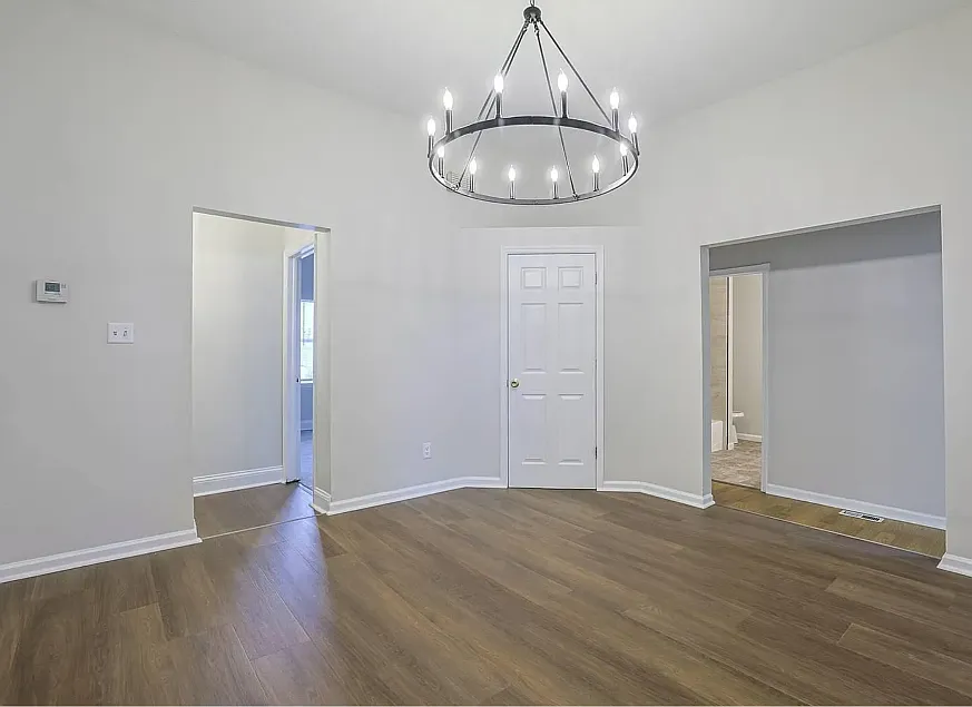 4 bed, 1882 sqft, $2,000 — Photo 3