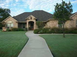 6601 Colonial Dr, Granbury, TX 76049