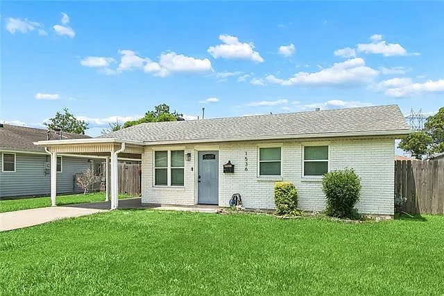 3 bed, 2.0 bath, 1203 sqft, $1,800 — Photo 3