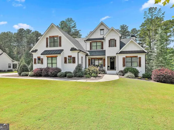 170 Belle Maison Dr, Newnan, GA 30265