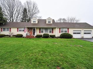 52 Four Winds Dr, Middletown, NJ 07748