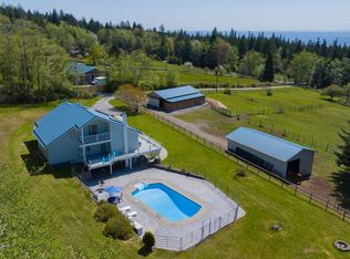 2010 Ranch Rd, Sunshine Coast, BC V0N2W5