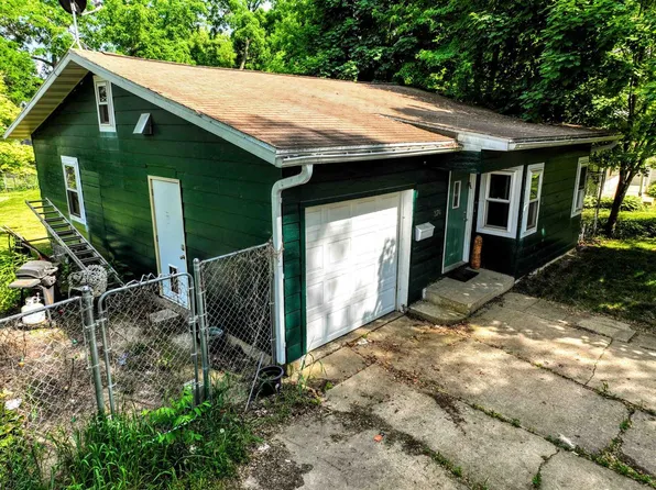 374 Van Buren Street, Waterloo, WI 53594