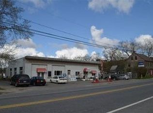 537 Gardiner Rd, Dresden, ME 04342