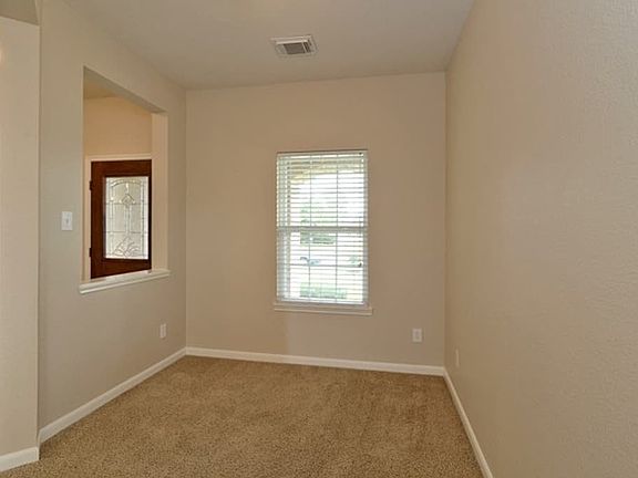 5th image of 20638 Hillsdale Park Dr