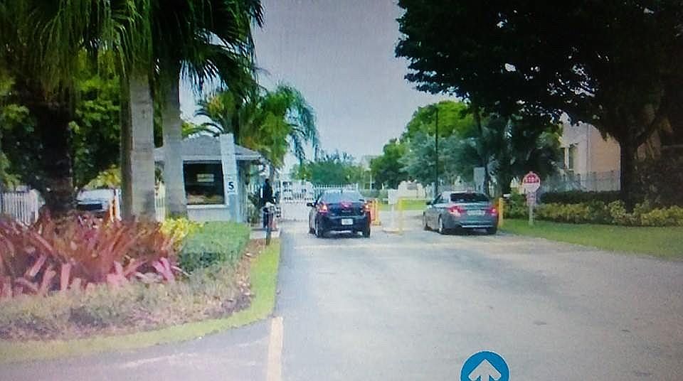 1st image of 1400 Jefferson Dr