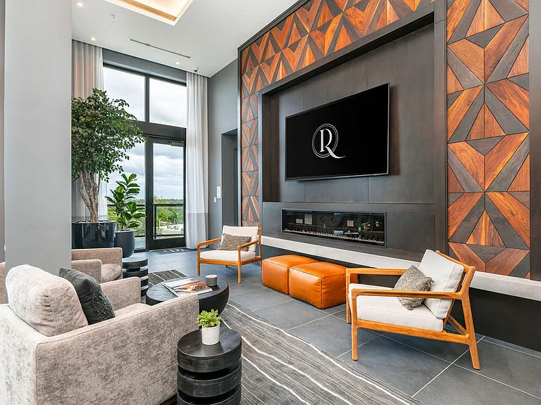 Riverstone Palm Beach — Photo 93