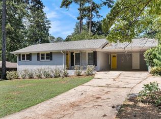 159 Forest Glen Cir, Avondale Estates, GA 30002