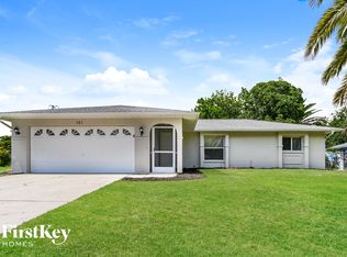 161 Kamal Pkwy, Cape Coral, FL 33904