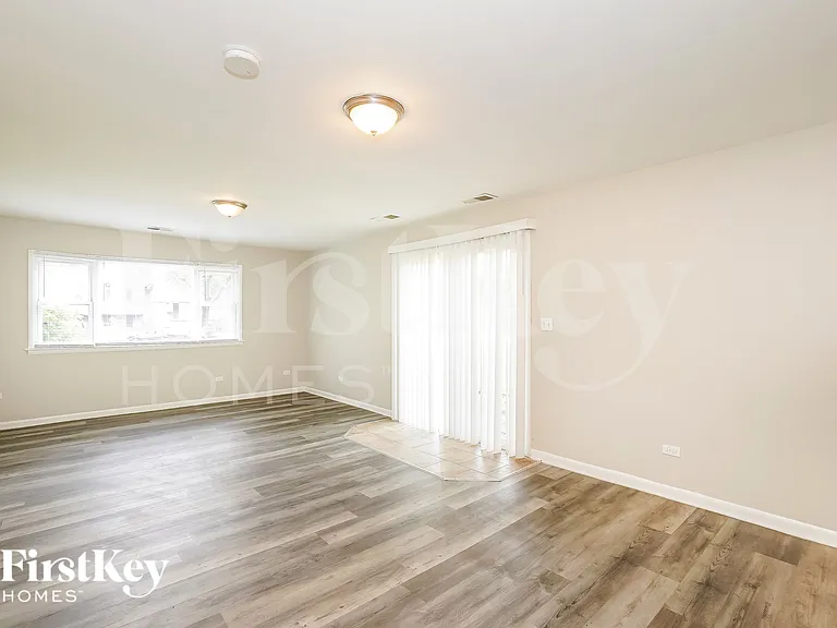 4200 Arlington Dr — Photo 7