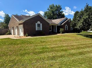 2607 Teaberry Ct, Burlington, KY 41005