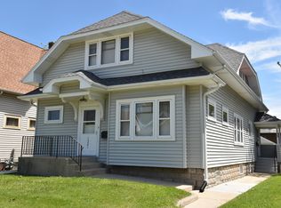 1521 Arthur Ave, Racine, WI 53405