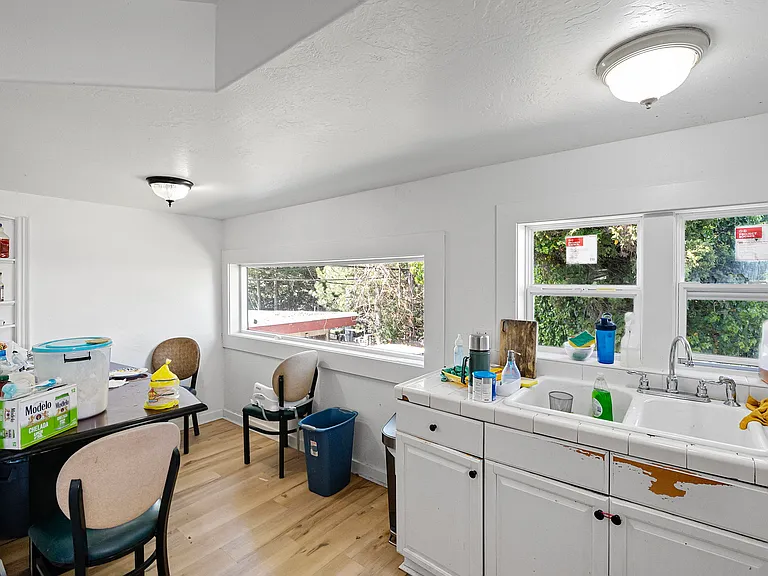 611 Olympic Ave #1 — Photo 3