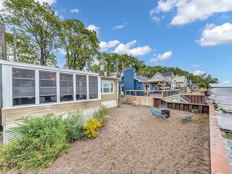 1006 Point Pelee Dr — Photo 29