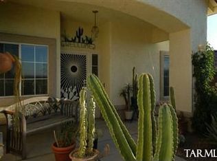 2550 W Tom Watson Dr, Tucson, AZ 85742