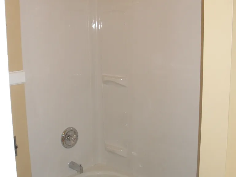 108 W Maple St — Photo 7