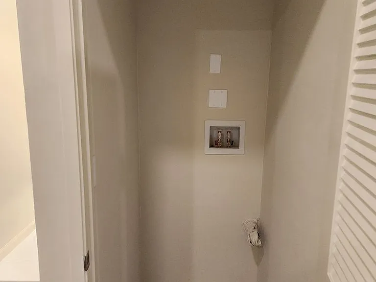 570 Boden Way — Photo 11
