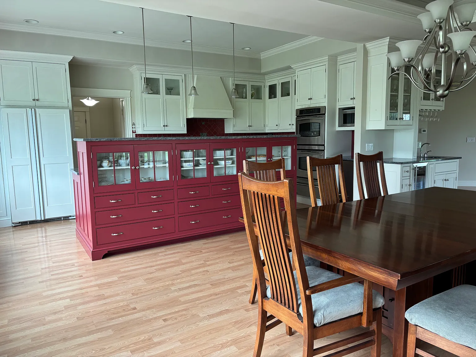 4 bed, 3400 sqft, $5,000 — Photo 3